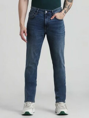 Jack & Jones - Up To 60% Off on Men Jeans 