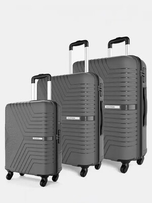 Up to 87% Off on Trolley Bags (Safari, HRX, Skybags, Aristocrat & More)