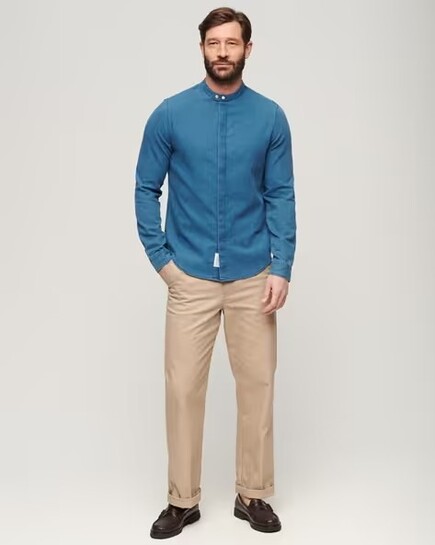 Superdry-Upto 65% Off on T-shirts