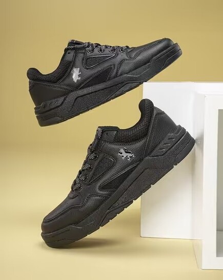 Red Tape - Up To 86% Off on Men Sneakers 