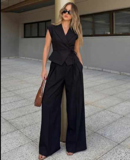 Upto 62% Off on Oyela office wear 