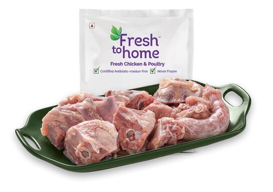 LOOT : FreshToHome Adult Chicken Soup Bones 480G To 500G Pack For Broth/Stock Antibiotic-Residue-Free Fresh Never Frozen