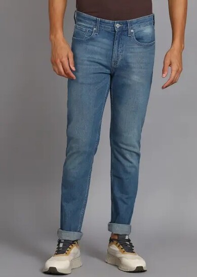 Upto 70% off on Flying Machine Men's Jeans