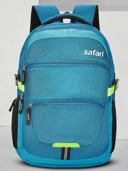 Upto 84% off on Safari Laptop Bags