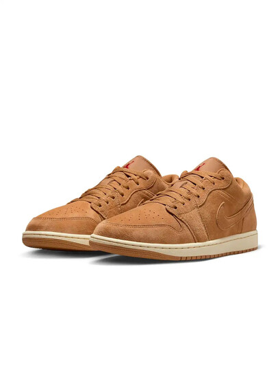 Nike Mens Air Jordan Low SE Shoes - Casual Shoes for Men