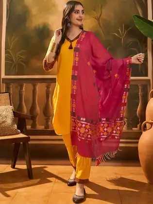 Sangria - Up To 90% Off on Women Kurtas, Suits & Kurtis 