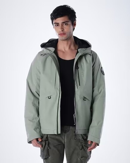 Up to 85% Off On Jack & Jones Clothing From 175 Only