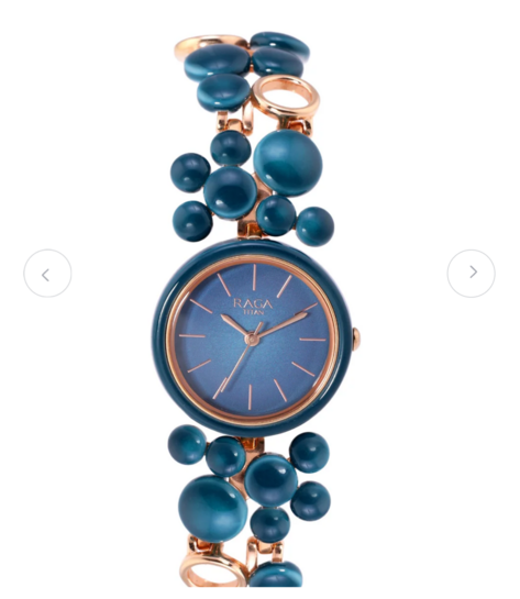 Myntra : Flat 50-55% Off On Titan Watches.