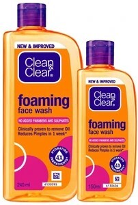 Clean & Clear Foaming Face Wash – 390ml Combo