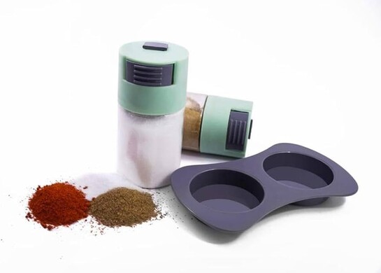 Measuring Salt & Pepper Shakers, Precise Quantitative at Each Press, Ration Spice Dispenser Air-Tight Clear Seasoning Bottle for Kitchen, Restaurants, Dining