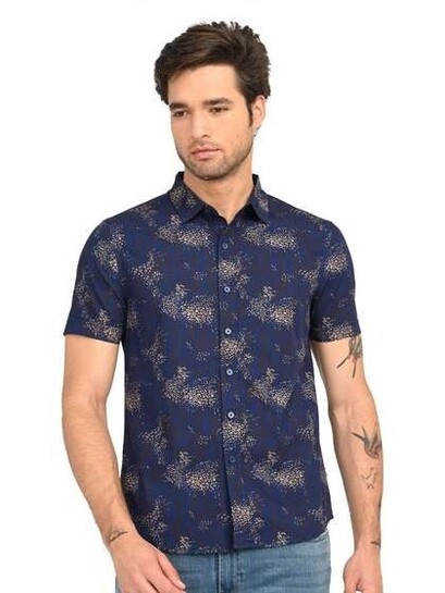 Levi's , H&M clothing up to 70 % off + Extra 15% Coupon