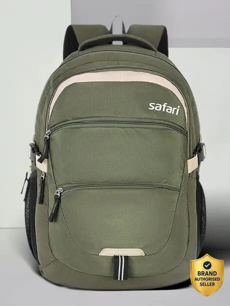 Upto 87% Off on Safari Laptop Bags