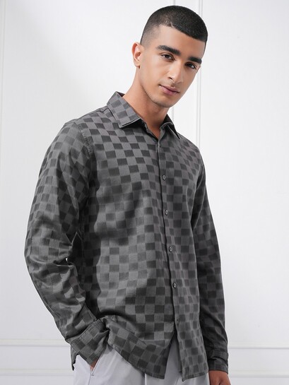 Highlander Casual Shirts for Men Up to 90% Off