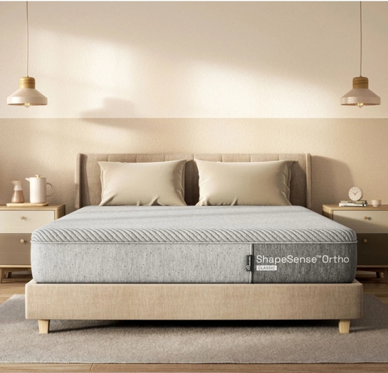 Wakefit ShapeSense Orthopedic Classic Memory Foam 6 inch Double High Resilience (HR) Foam Mattress on Flipkart