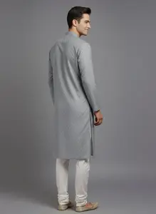 Tibra Collection Men Solid Straight Kurta