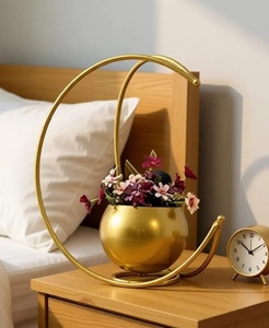 MAX MART Geometric Metal Flower Vase Iron Vase (10 inch, Gold)